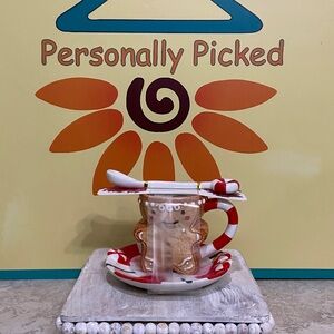 Corner Ruby Teacup and Saucer Set